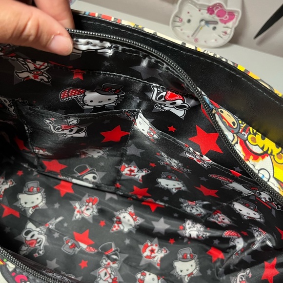 Tokidoki for Hello Kitty Circus theme bag - Picture 12 of 16